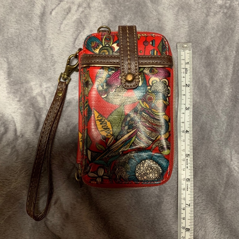 Sakroots wallet/wristlet ❤️ - Picture 4 of 5